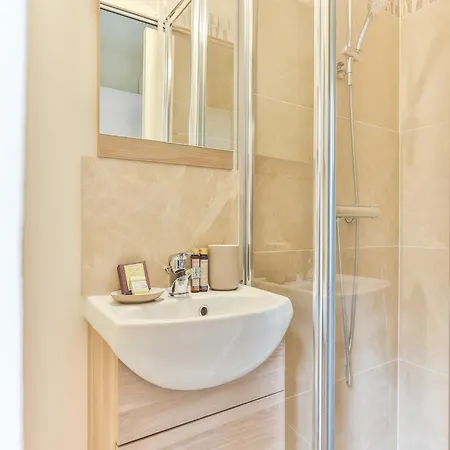 Pleasant - Sur Seine - Mobility Lease * نويي سور سين